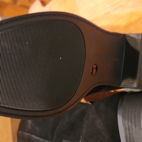 Woman's boots - Picture 5 of 8